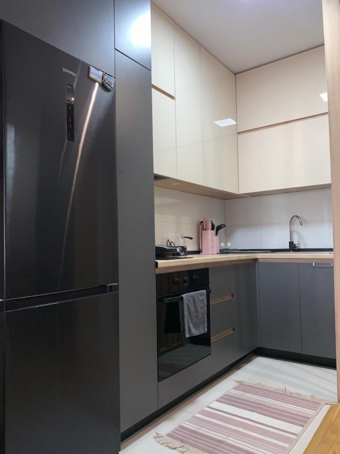 Pink Modern Apartment Skopje Eksteriør bilde